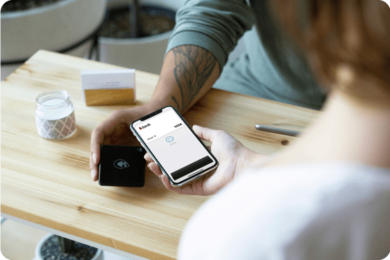 Vagaro-DfwL4w5lHbA-unsplash@4x